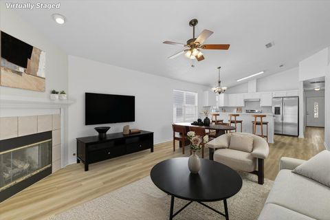 Tiny photo for 4428 SIESTA Court, Tallahassee, FL 32309 (MLS # 391371)