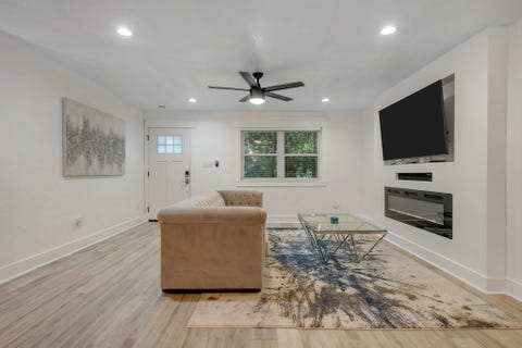 Tiny photo for 2828 LARIS Drive, Tallahassee, FL 32303 (MLS # 401453)