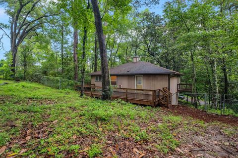 Tiny photo for 2828 LARIS Drive, Tallahassee, FL 32303 (MLS # 401453)
