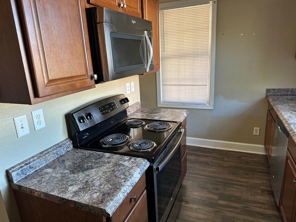 Photo of 229 S Lipona Road #C, Tallahassee, FL 32304 (MLS # 394187)