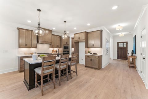 Tiny photo for 4301 Oak Run Circle, Tallahassee, FL 32317 (MLS # 401176)