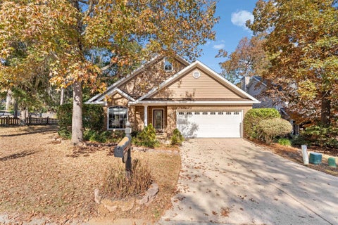 Tiny photo for 2012 Windsor Oaks Court, Tallahassee, FL 32308 (MLS # 401020)