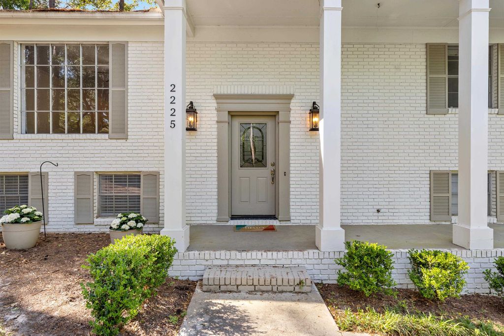 Photo of 2225 Limerick Drive, Leon, FL 32309 (MLS # 398467)