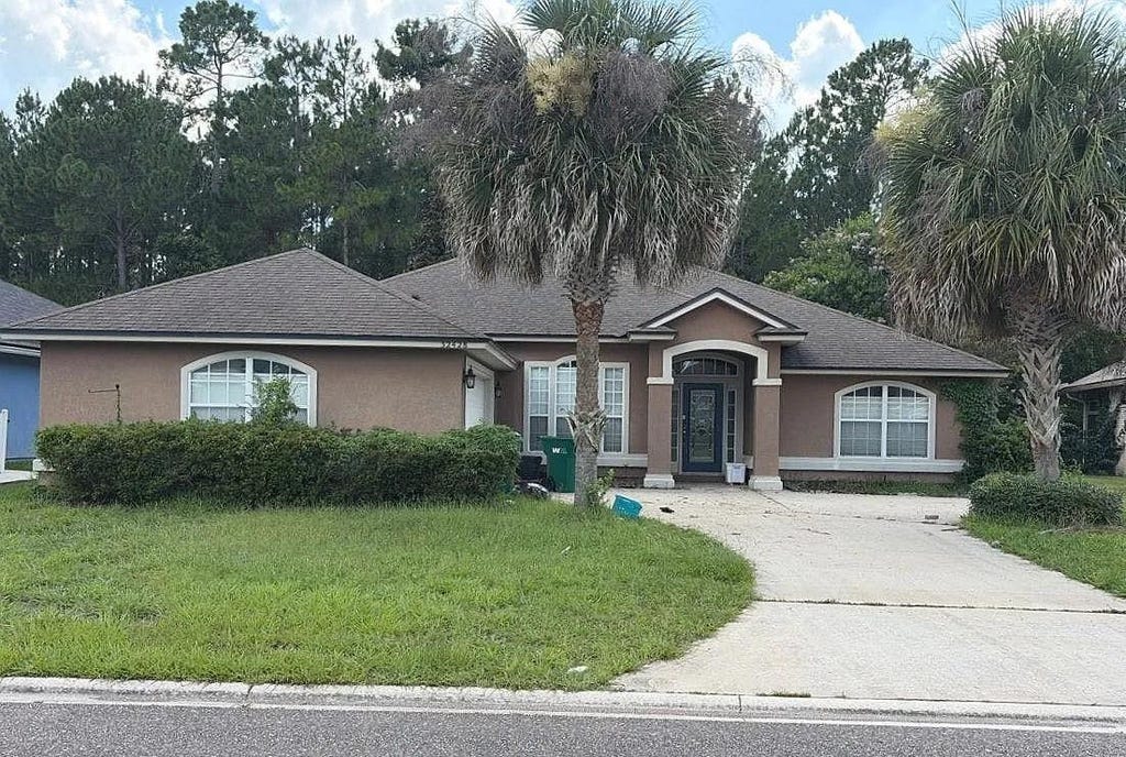 Photo of 32428 Pond Parke Place, Other Florida, FL 32034 (MLS # 403057)