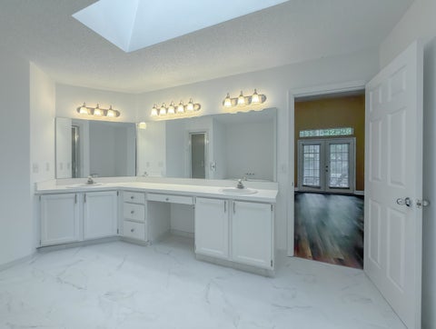 Tiny photo for 1731 Riverbirch Hollow, Tallahassee, FL 32308 (MLS # 401116)