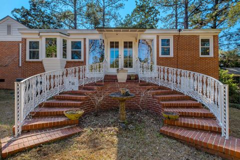 Tiny photo for 924 Myrtle Avenue, Quincy, FL 32351 (MLS # 396173)