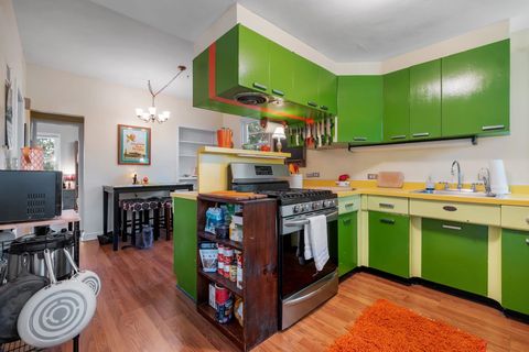 Tiny photo for 924 Myrtle Avenue, Quincy, FL 32351 (MLS # 396173)