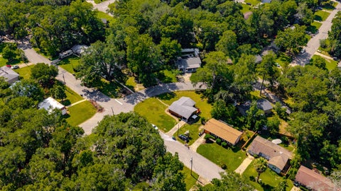Tiny photo for 4130 Wiggington Road, Tallahassee, FL 32303 (MLS # 402349)