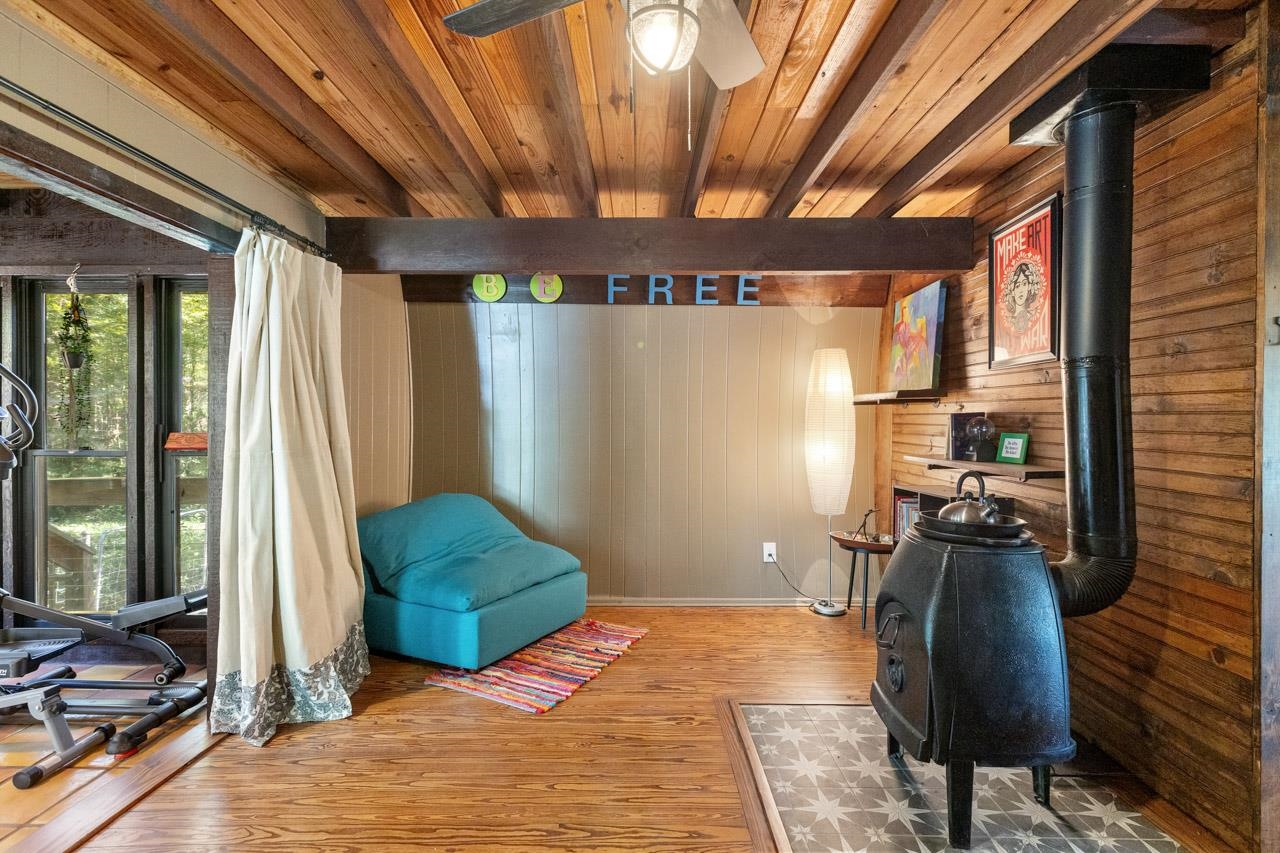 521 Conrad Hills Road