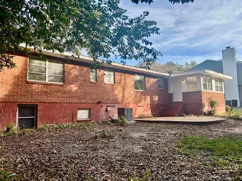 Tiny photo for 210 SATSUMA St, Tallahassee, FL 32301 (MLS # 393851)