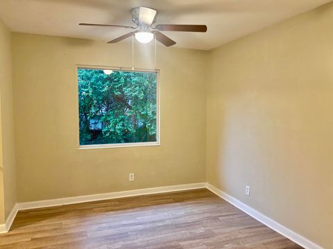 Tiny photo for 210 SATSUMA St, Tallahassee, FL 32301 (MLS # 393851)