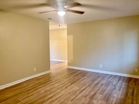 Tiny photo for 210 SATSUMA St, Tallahassee, FL 32301 (MLS # 393851)