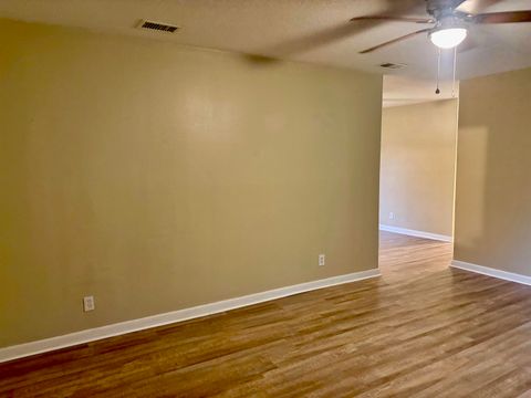 Tiny photo for 210 SATSUMA St, Tallahassee, FL 32301 (MLS # 393851)
