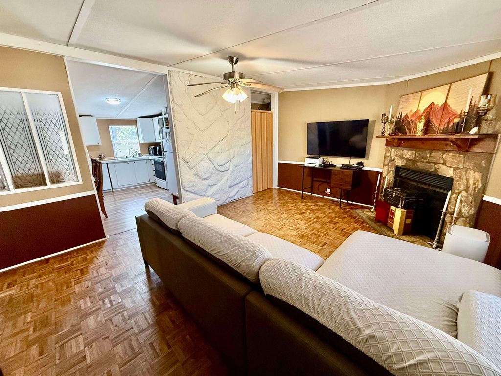 Photo of 18865 89th Road, Other Florida, FL 32062 (MLS # 395966)