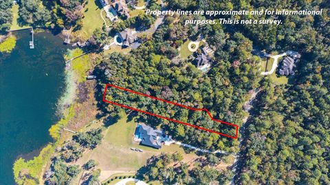 Tiny photo for 0 Phipps Point Road, Tallahassee, FL 32309 (MLS # 393130)