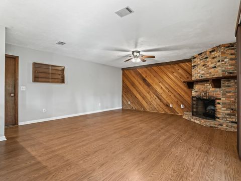 Tiny photo for 1049 Longstreet Drive, Tallahassee, FL 32311 (MLS # 392094)