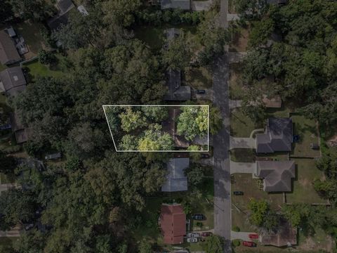 Tiny photo for 1049 Longstreet Drive, Tallahassee, FL 32311 (MLS # 392094)