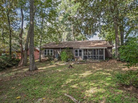 Tiny photo for 1049 Longstreet Drive, Tallahassee, FL 32311 (MLS # 392094)