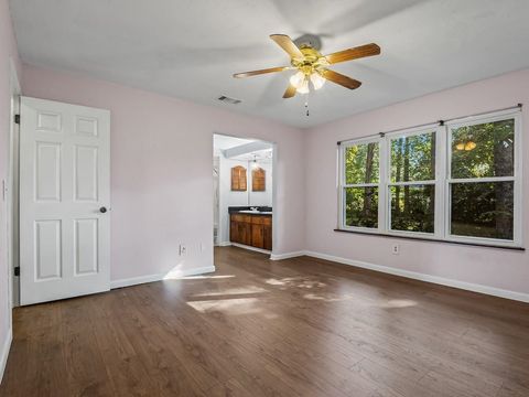Tiny photo for 1049 Longstreet Drive, Tallahassee, FL 32311 (MLS # 392094)