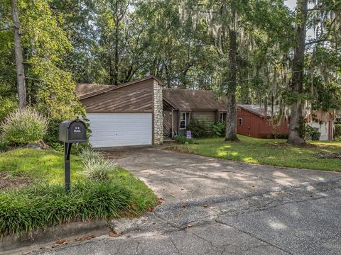 Tiny photo for 1049 Longstreet Drive, Tallahassee, FL 32311 (MLS # 392094)