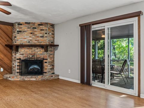 Tiny photo for 1049 Longstreet Drive, Tallahassee, FL 32311 (MLS # 392094)