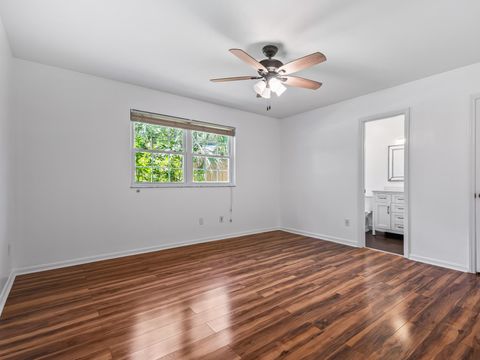 Tiny photo for 2357 Braeburn Circle, Tallahassee, FL 32309 (MLS # 399994)