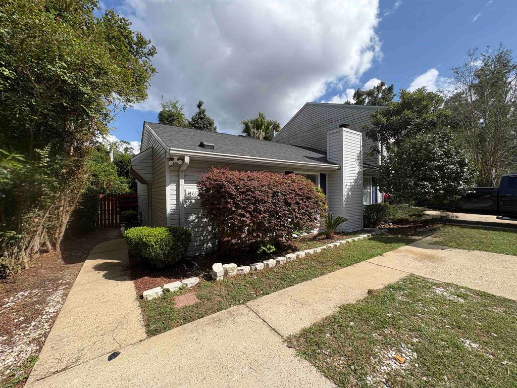 Photo of 1461 Live Oak Drive, Tallahassee, FL 32301 (MLS # 391892)