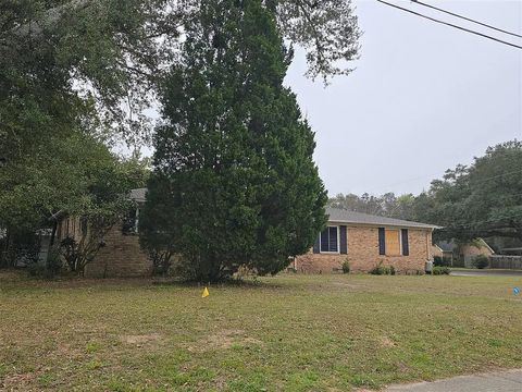 Tiny photo for 7200 Tippin Avenue, Other Florida, FL 32504 (MLS # 398132)