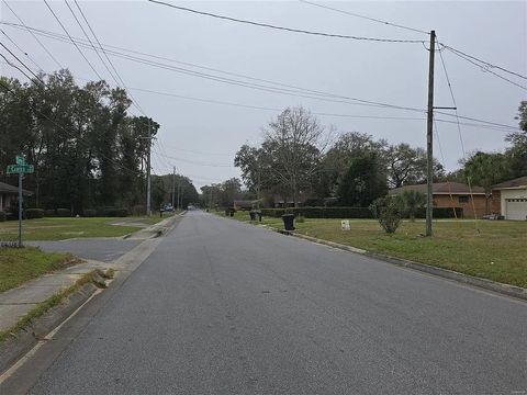 Tiny photo for 7200 Tippin Avenue, Other Florida, FL 32504 (MLS # 398132)