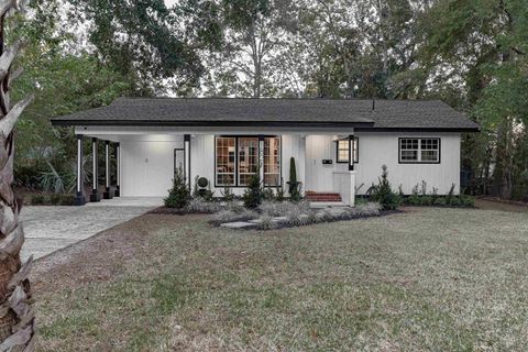 Photo of 1821 Jackson Bluff Rd Rd, Tallahassee, FL 32304 (MLS # 393358)