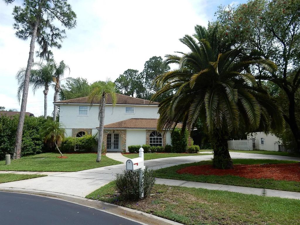 Photo of 50 Greenhaven Circle, Other Florida, FL 34677 (MLS # 395389)