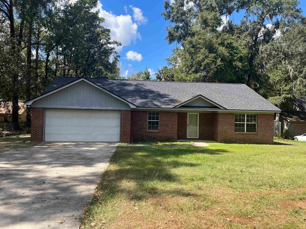 Photo of 1844 Copper Axe Trl, Tallahassee, FL 32303 (MLS # 391361)