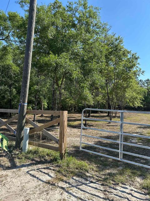 XX Metcalf Road Crawfordville FL 32327
