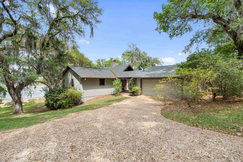 Tiny photo for 2628 Lucerne Drive, Tallahassee, FL 32303 (MLS # 398214)