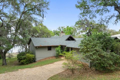 Tiny photo for 2628 Lucerne Drive, Tallahassee, FL 32303 (MLS # 398214)