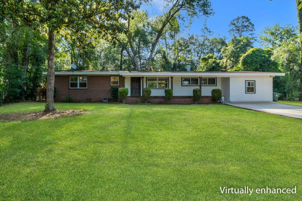 Photo of 2351 AMELIA Circle, Tallahassee, FL 32304 (MLS # 400099)