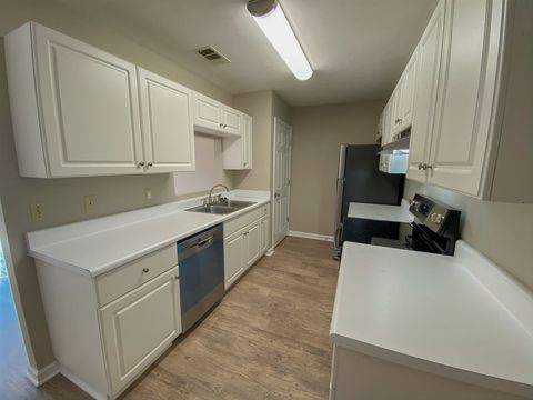 Tiny photo for 2416 Manzanita Court, Tallahassee, FL 32303 (MLS # 397370)