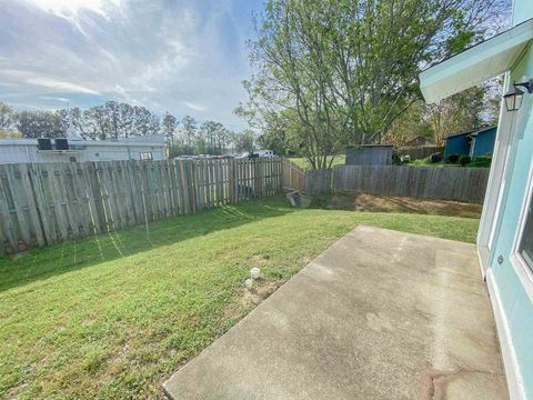 Tiny photo for 2416 Manzanita Court, Tallahassee, FL 32303 (MLS # 397370)