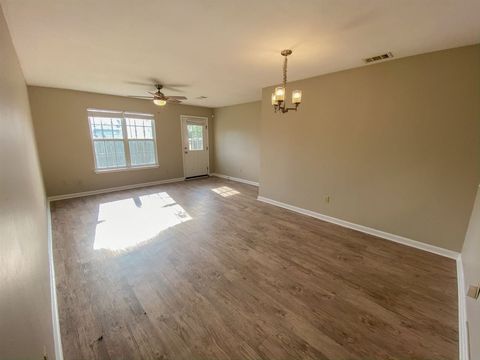 Tiny photo for 2416 Manzanita Court, Tallahassee, FL 32303 (MLS # 397370)