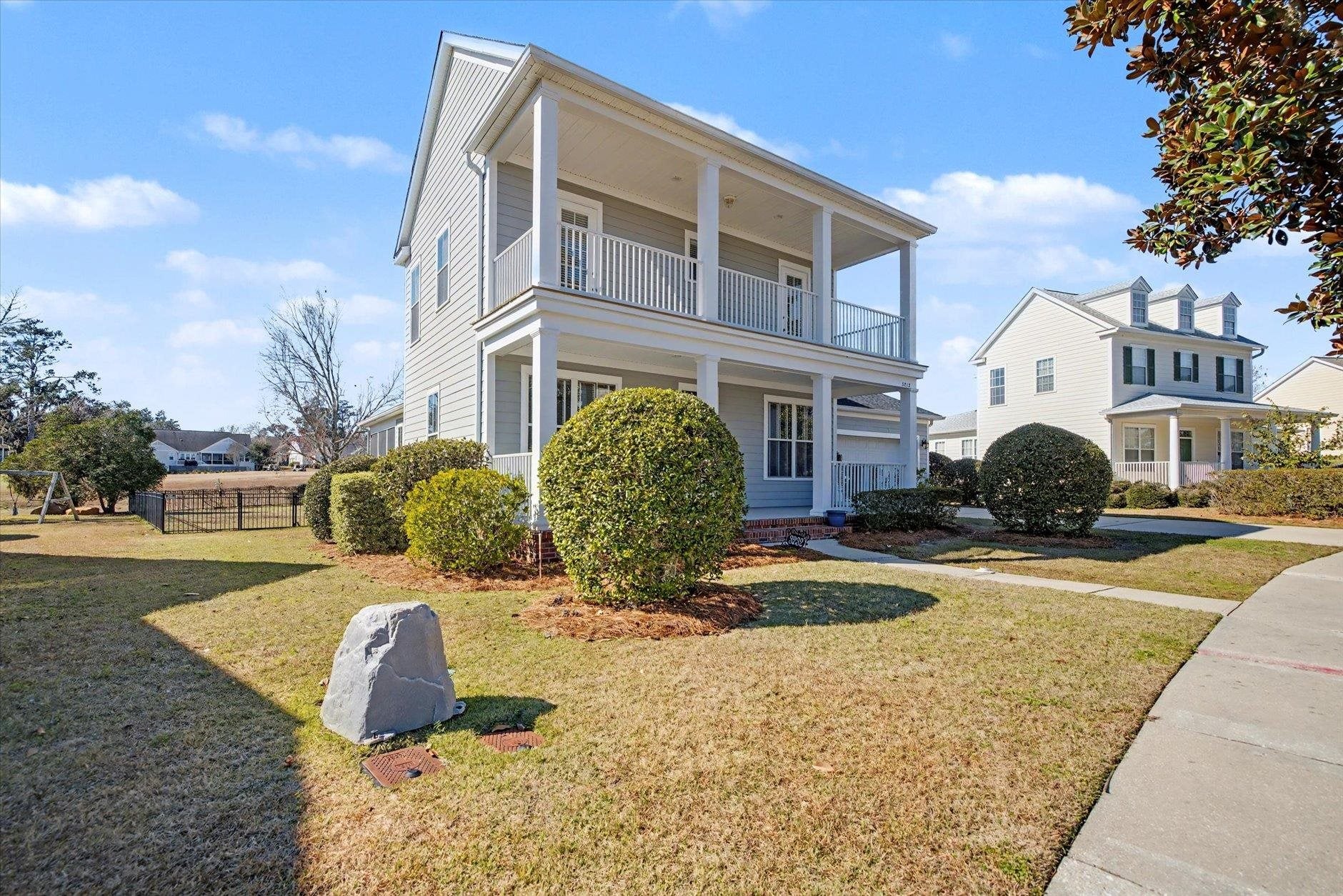 3232 Whitman Way