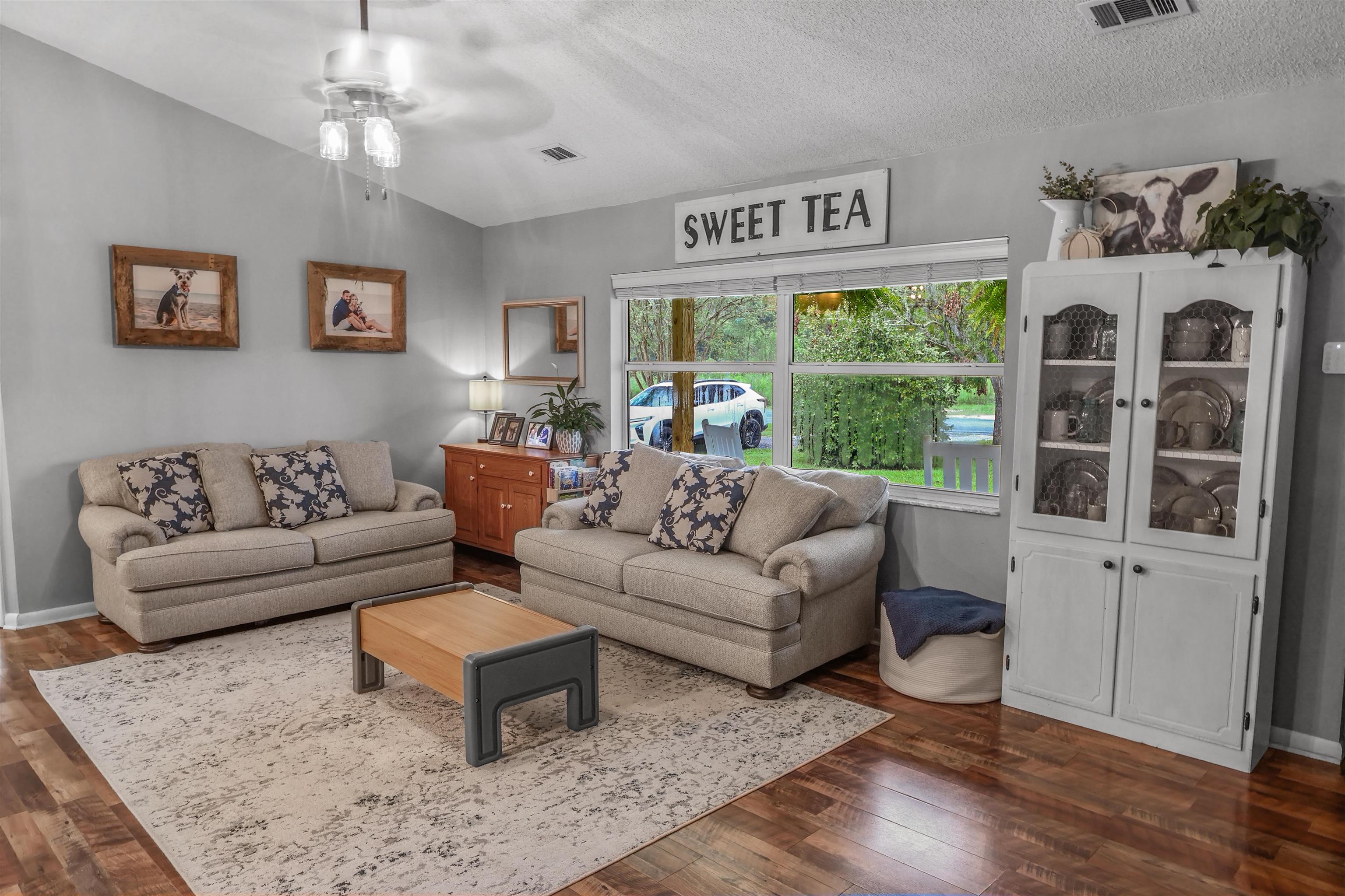 2122 Buckhead Drive