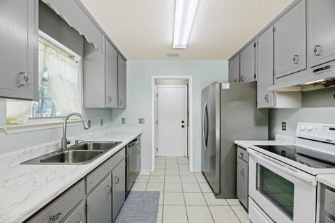 Tiny photo for 1835 Folkstone Road, Tallahassee, FL 32312 (MLS # 400260)