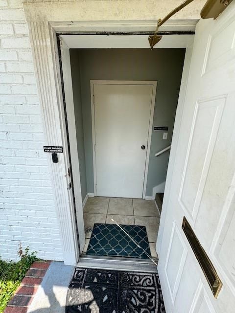 Tiny photo for 1909 NE Capital Circle #100 & 200, Tallahassee, FL 32308 (MLS # 394921)