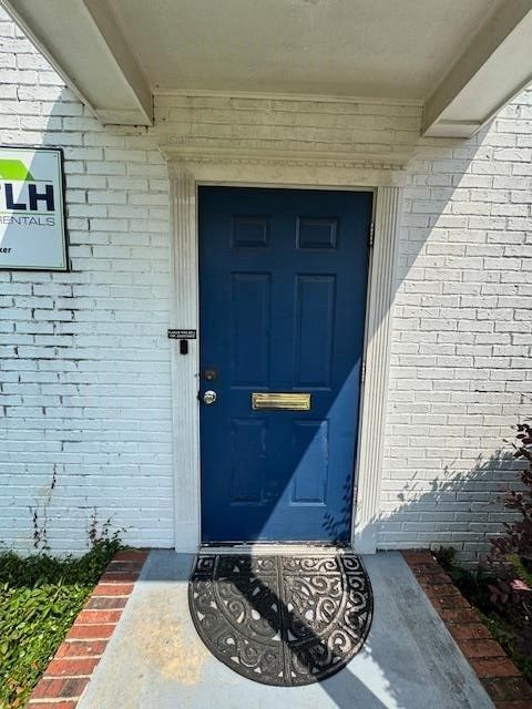 Tiny photo for 1909 NE Capital Circle #100 & 200, Tallahassee, FL 32308 (MLS # 394921)