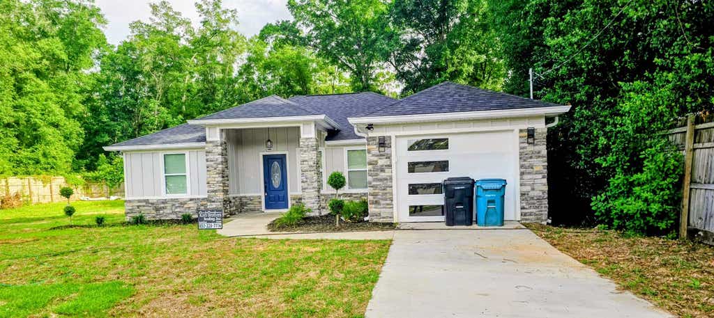 Photo of 125 Hannon Mill Road, Tallahassee, FL 32305 (MLS # 396460)
