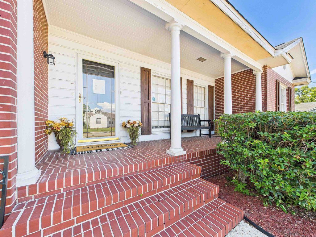 Photo of 515 N Quincy Street, Perry, FL 32347 (MLS # 391543)