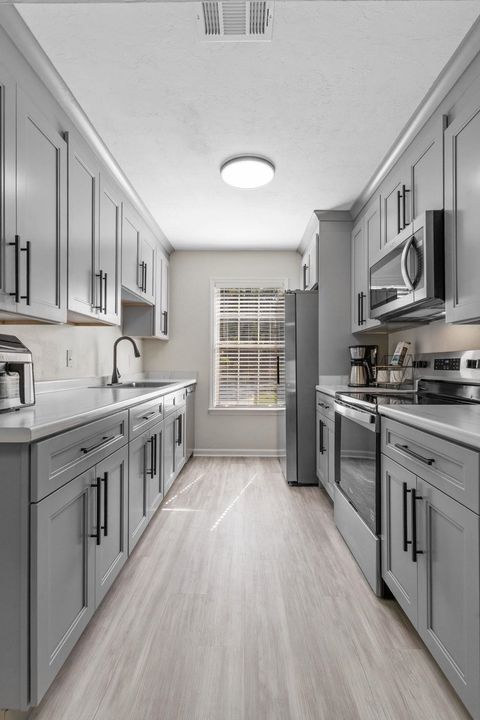 Tiny photo for 3216 Huntington Woods Boulevard, Tallahassee, FL 32303 (MLS # 391788)