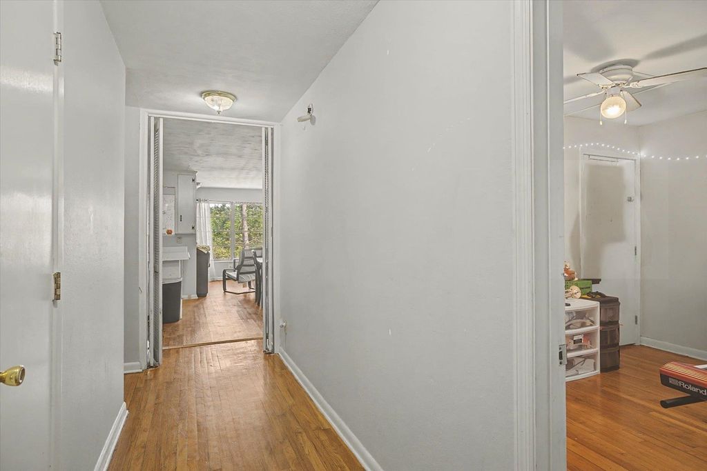 Photo of 233 Westridge Drive, Tallahassee, FL 32304 (MLS # 396824)