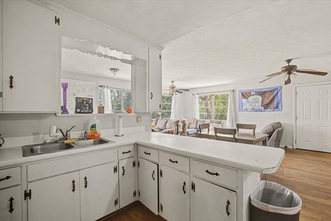 Tiny photo for 233 Westridge Drive, Tallahassee, FL 32304 (MLS # 396824)