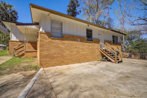 Tiny photo for 233 Westridge Drive, Tallahassee, FL 32304 (MLS # 396824)